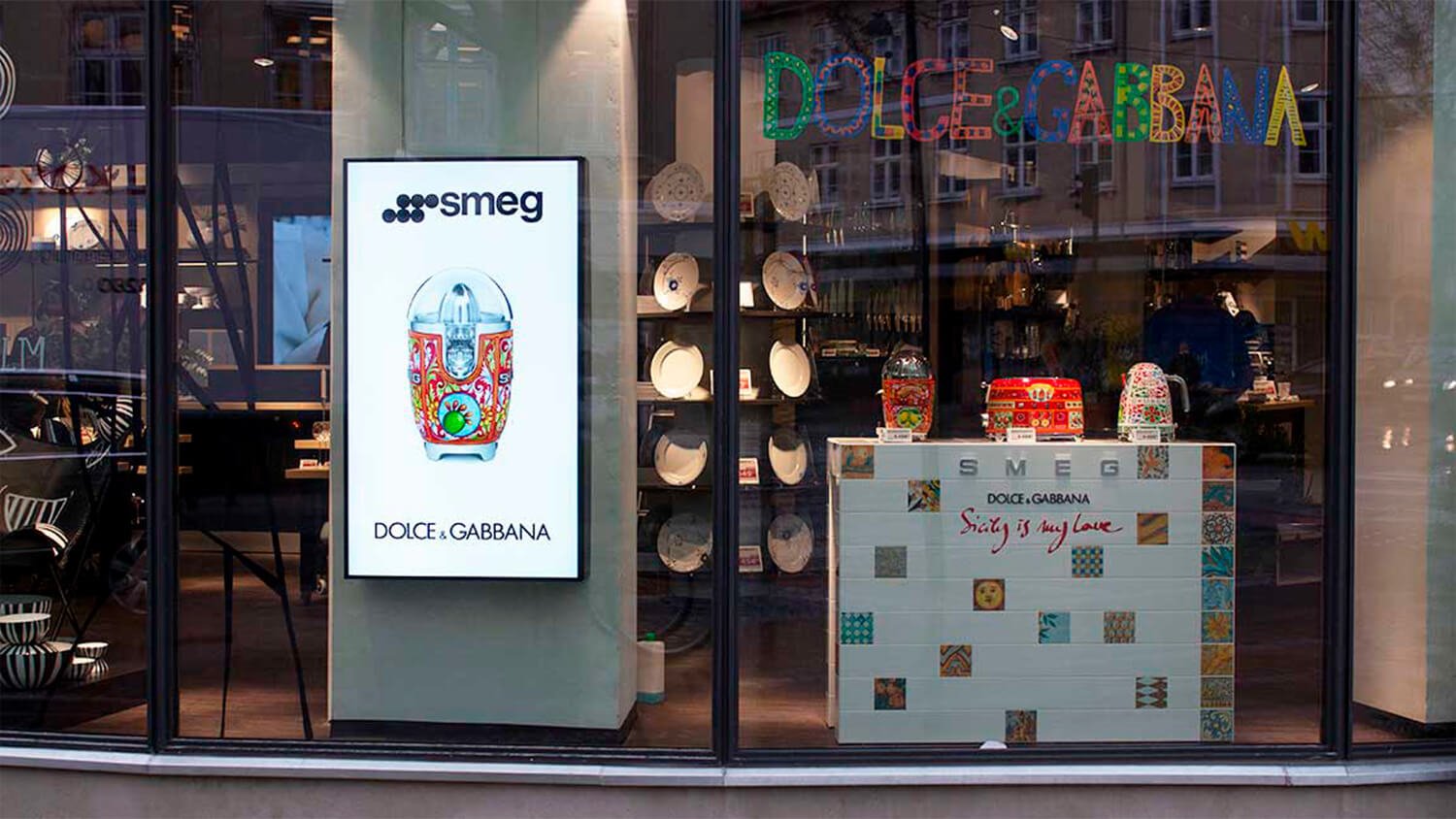 Effection digital skiltning vinduesskærm