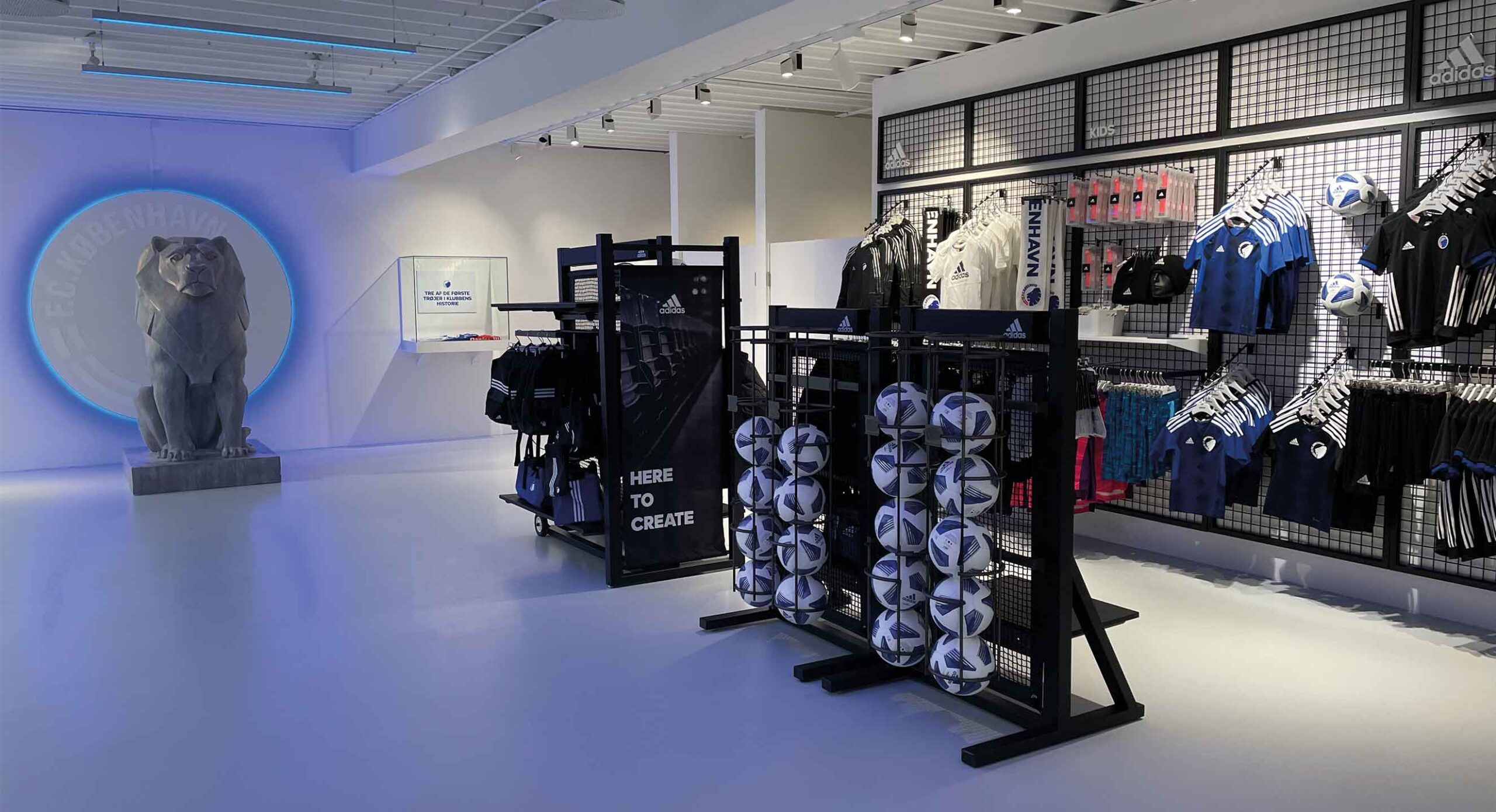 F.C.k Fanshop med løve