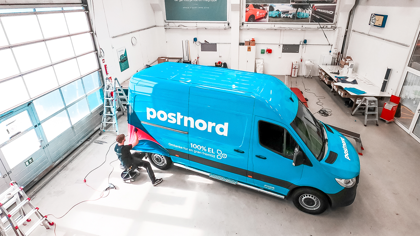 Foliering af PostNord varevogn