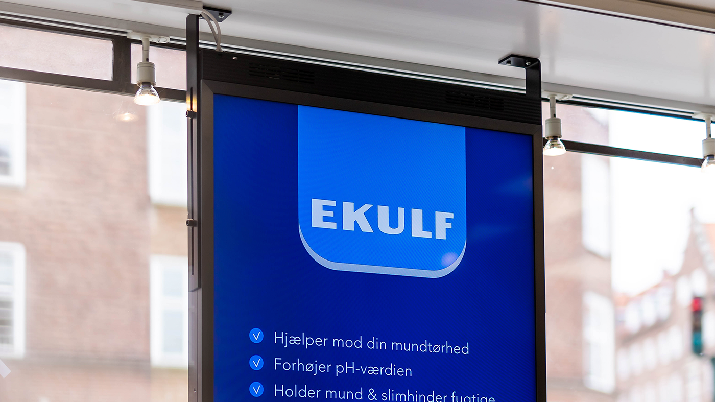 A-apotekerne digital skaerm montering i loft