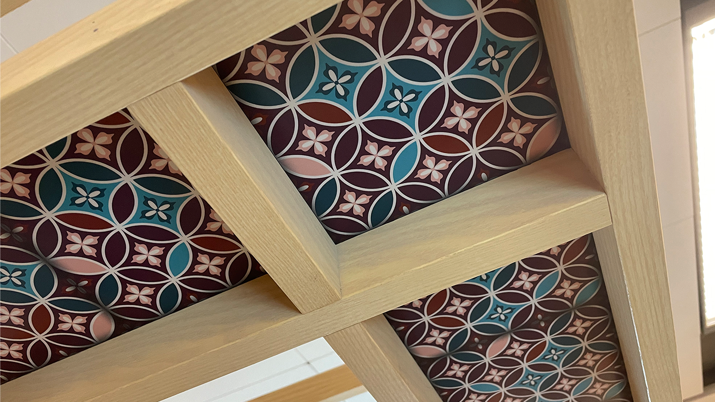 De små detaljer står frem fra gulv til loft