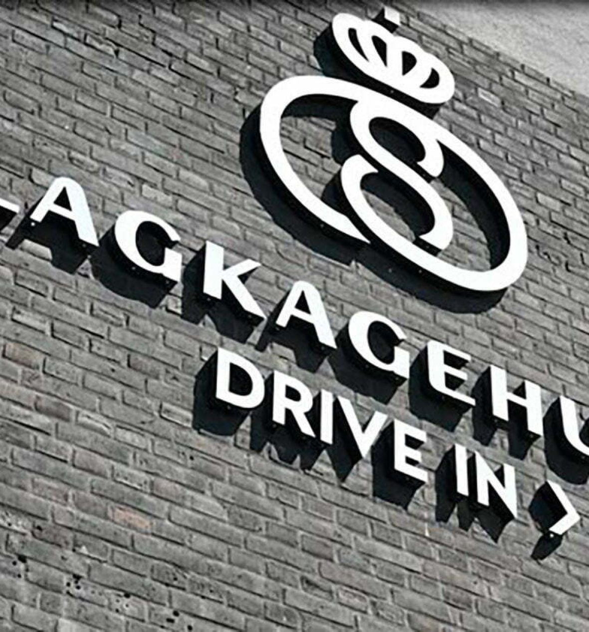 Lagkagehuset facadeskilt 2